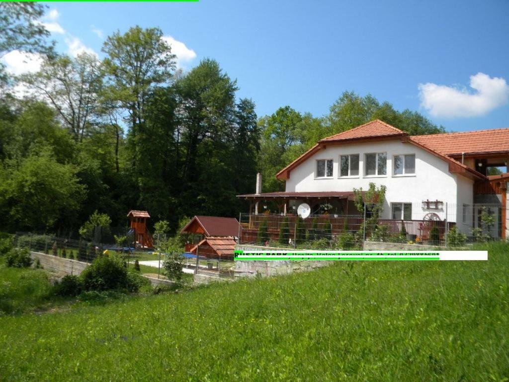 Yoyo Zurli Park Hotel Resita Exterior foto
